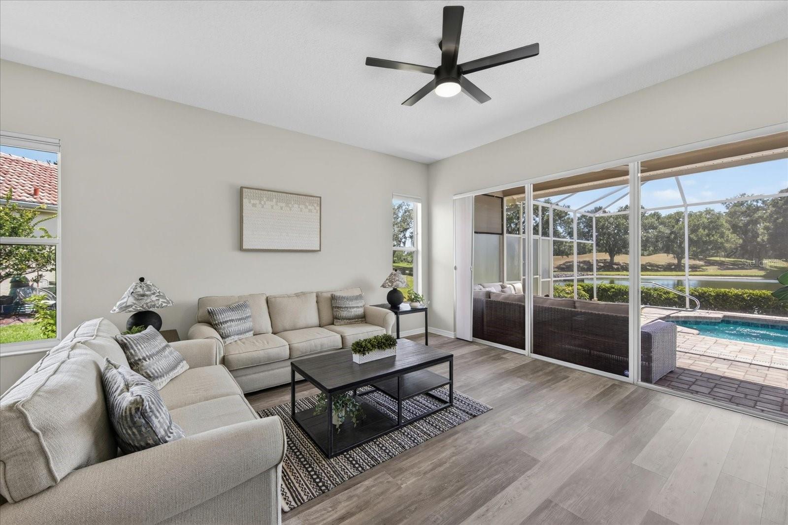 RIVER CLUB - Residential