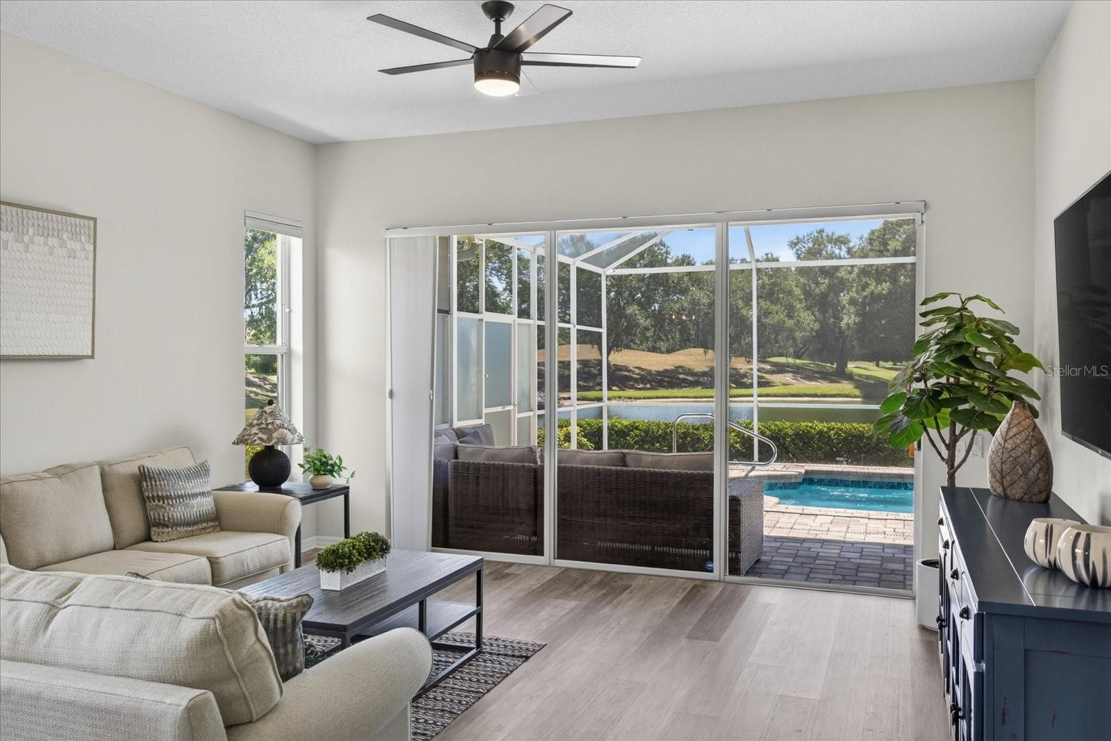 RIVER CLUB - Residential