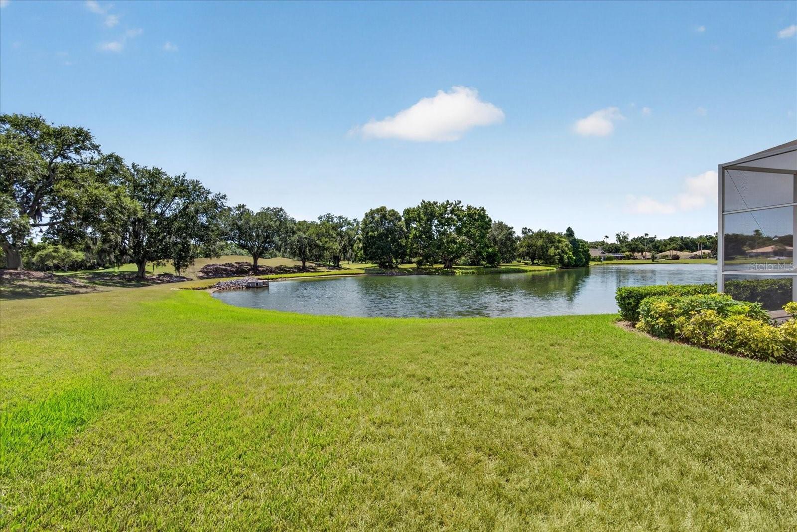 RIVER CLUB - Residential