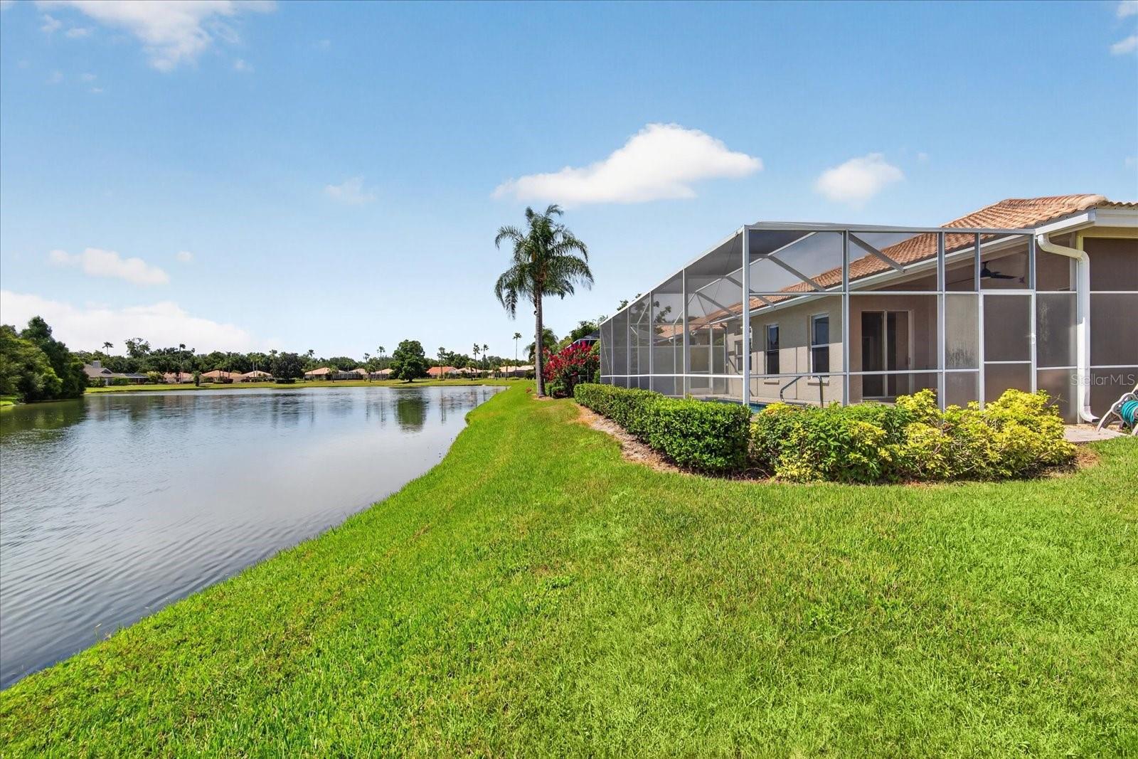 RIVER CLUB - Residential