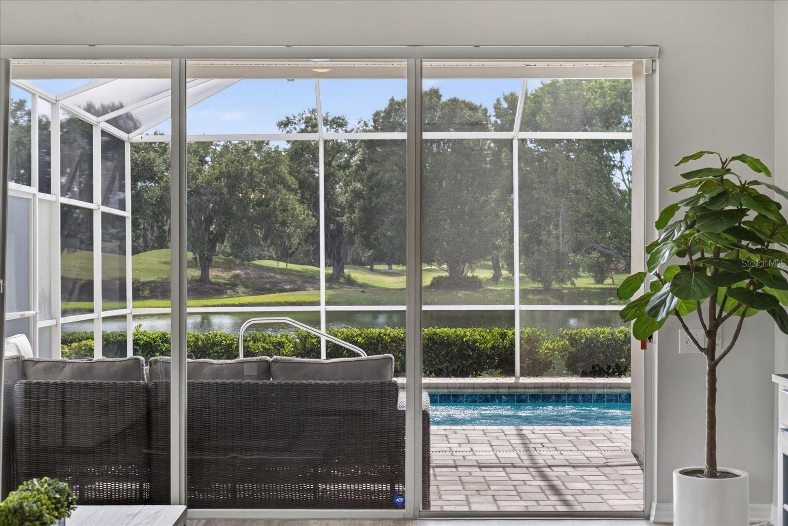 RIVER CLUB - Residential