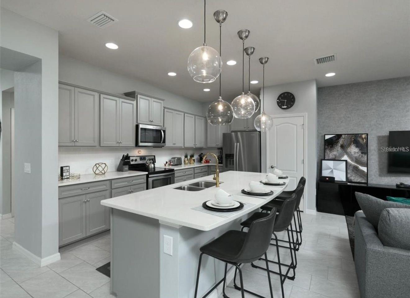 WINDSOR AT WESTSIDE PH 2B - Residential Lease