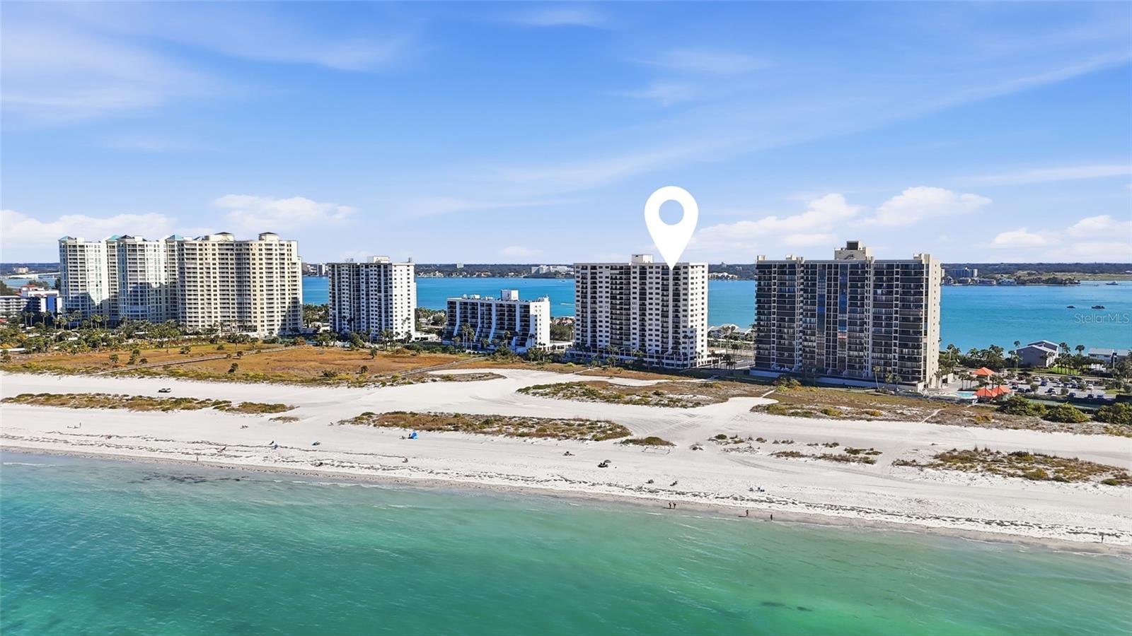 HARBOUR LIGHT TOWERS CONDO - Residential