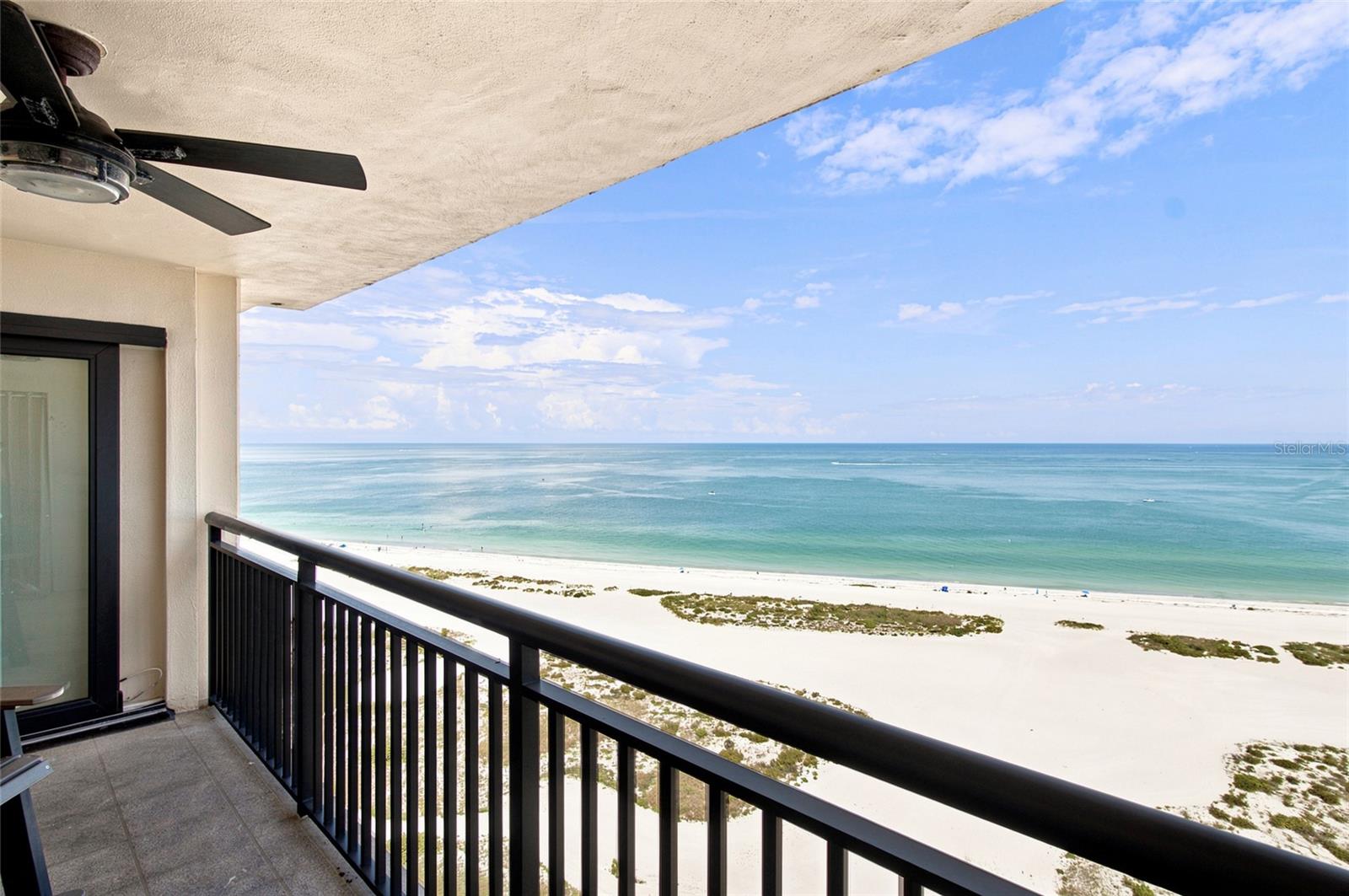 HARBOUR LIGHT TOWERS CONDO - Residential