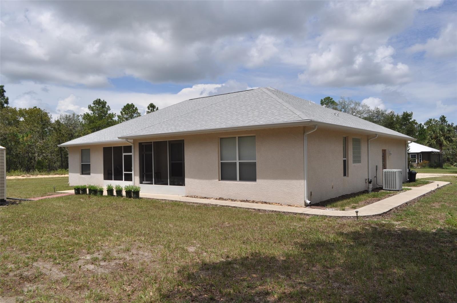 WILLISTON HIGHLANDS GOLF & C CLUB ESTATES - Residential