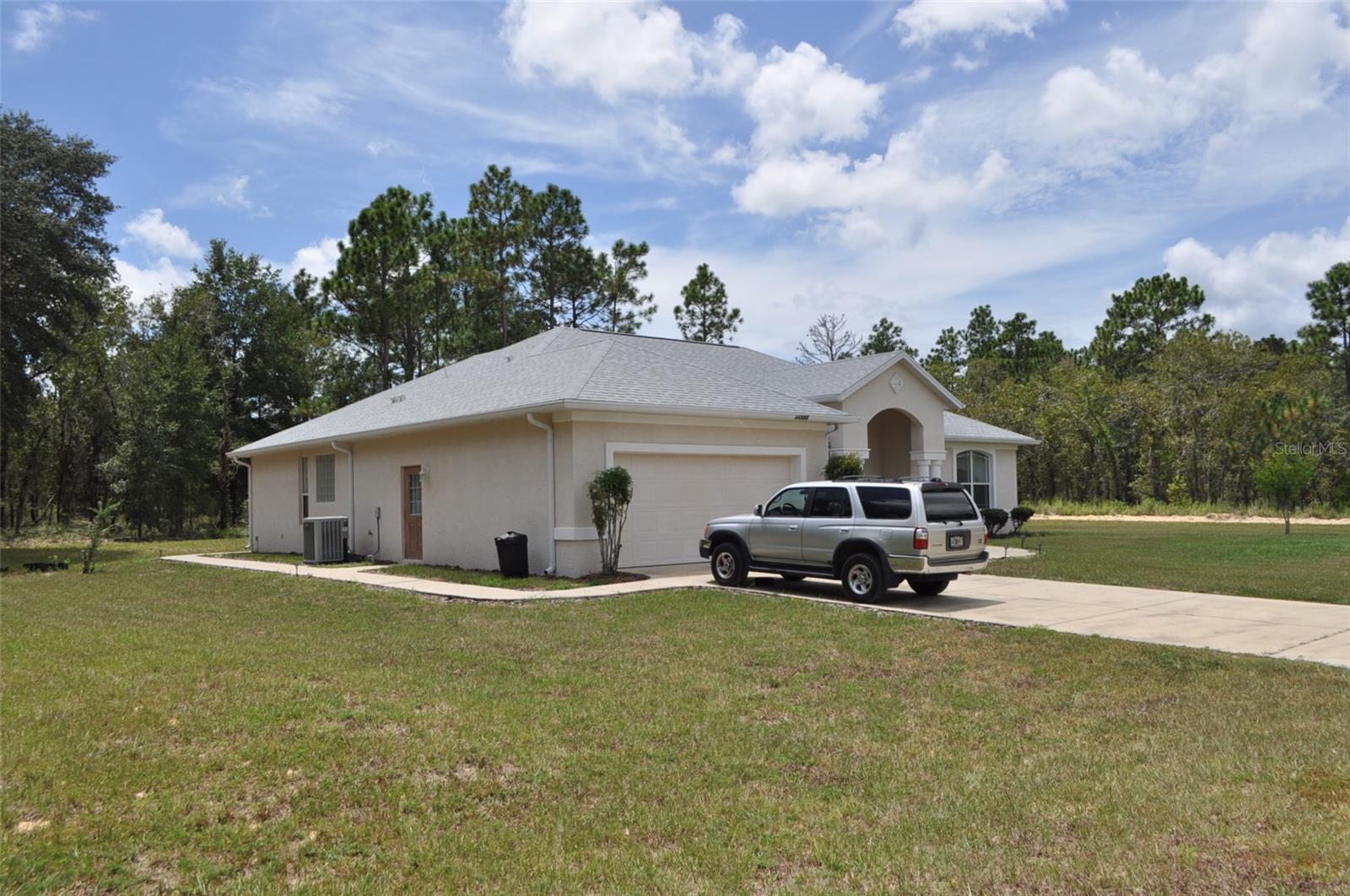 WILLISTON HIGHLANDS GOLF & C CLUB ESTATES - Residential