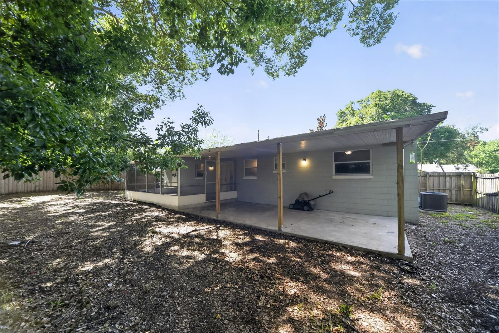 LONG LAKE SUB - Residential