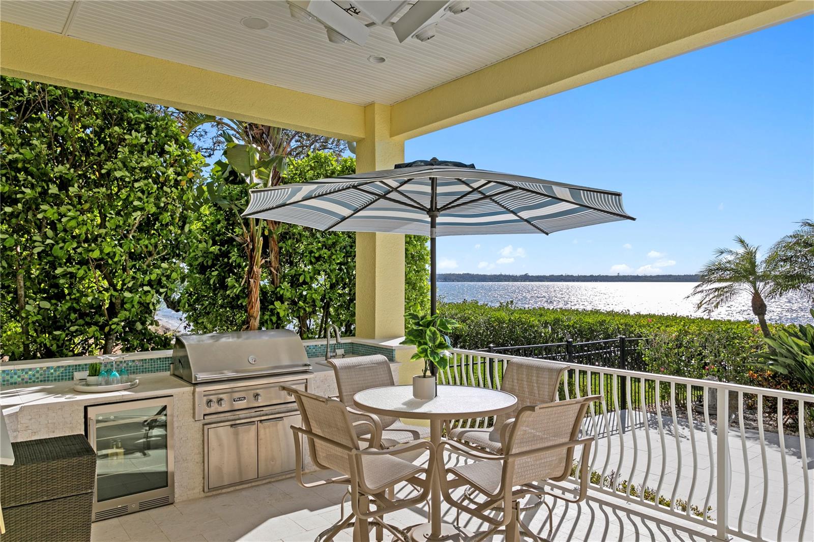 COUNTRY CLUB ADD TO OLDSMAR REV - Residential