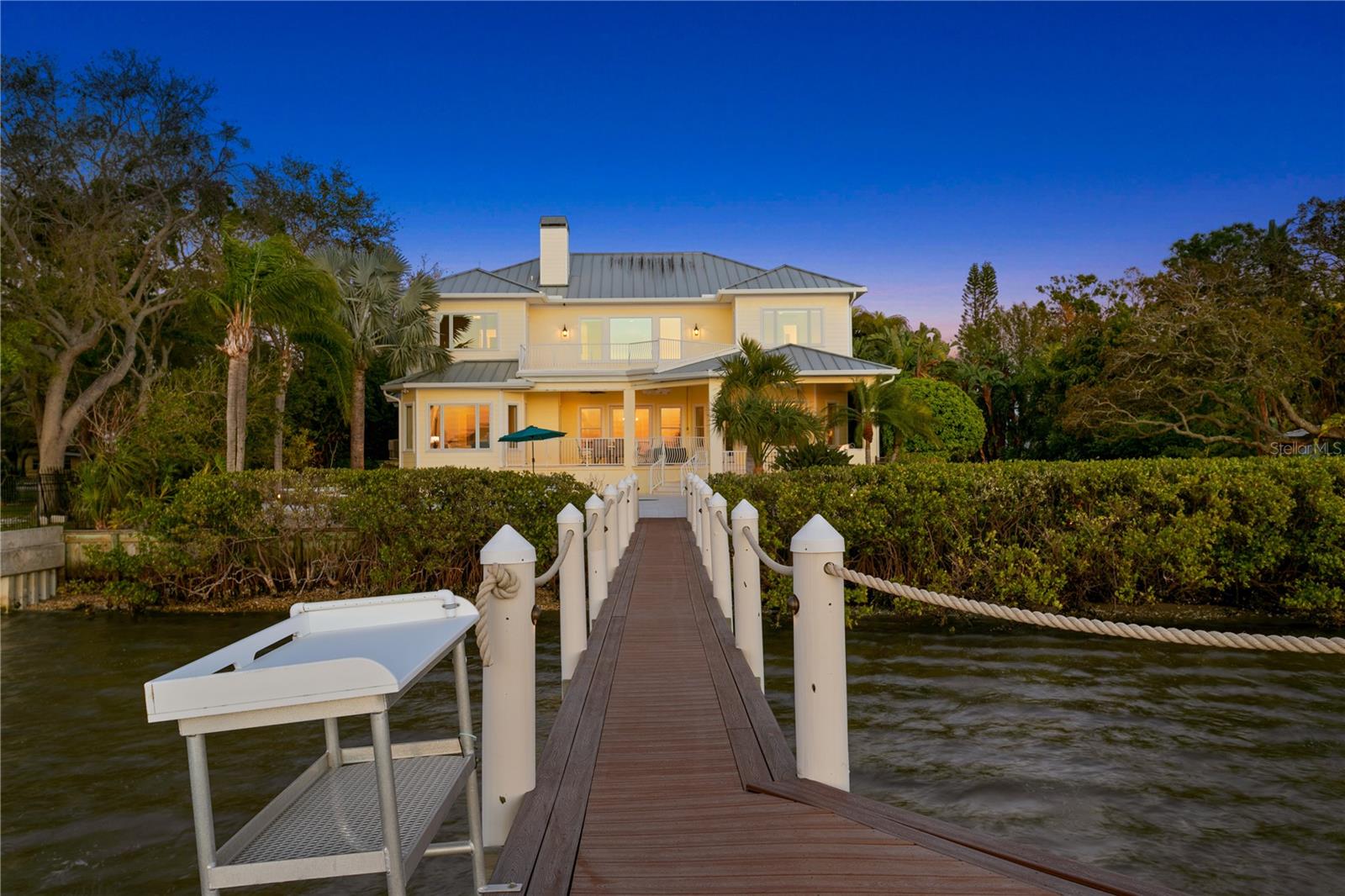 COUNTRY CLUB ADD TO OLDSMAR REV - Residential