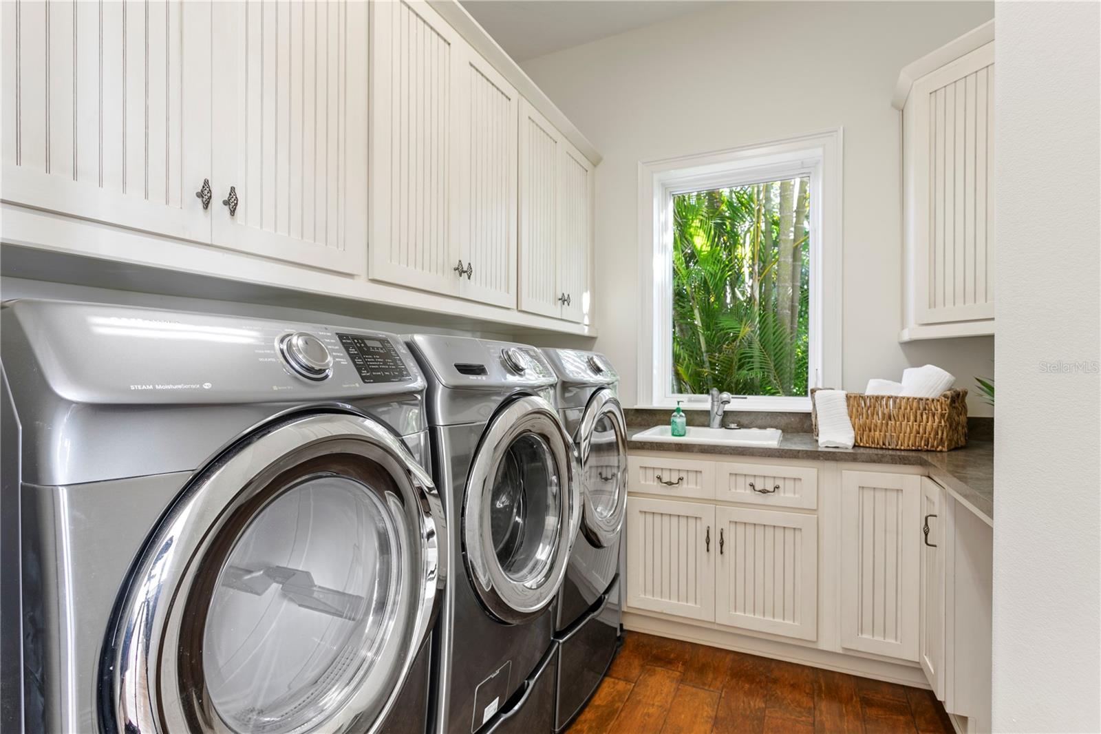COUNTRY CLUB ADD TO OLDSMAR REV - Residential