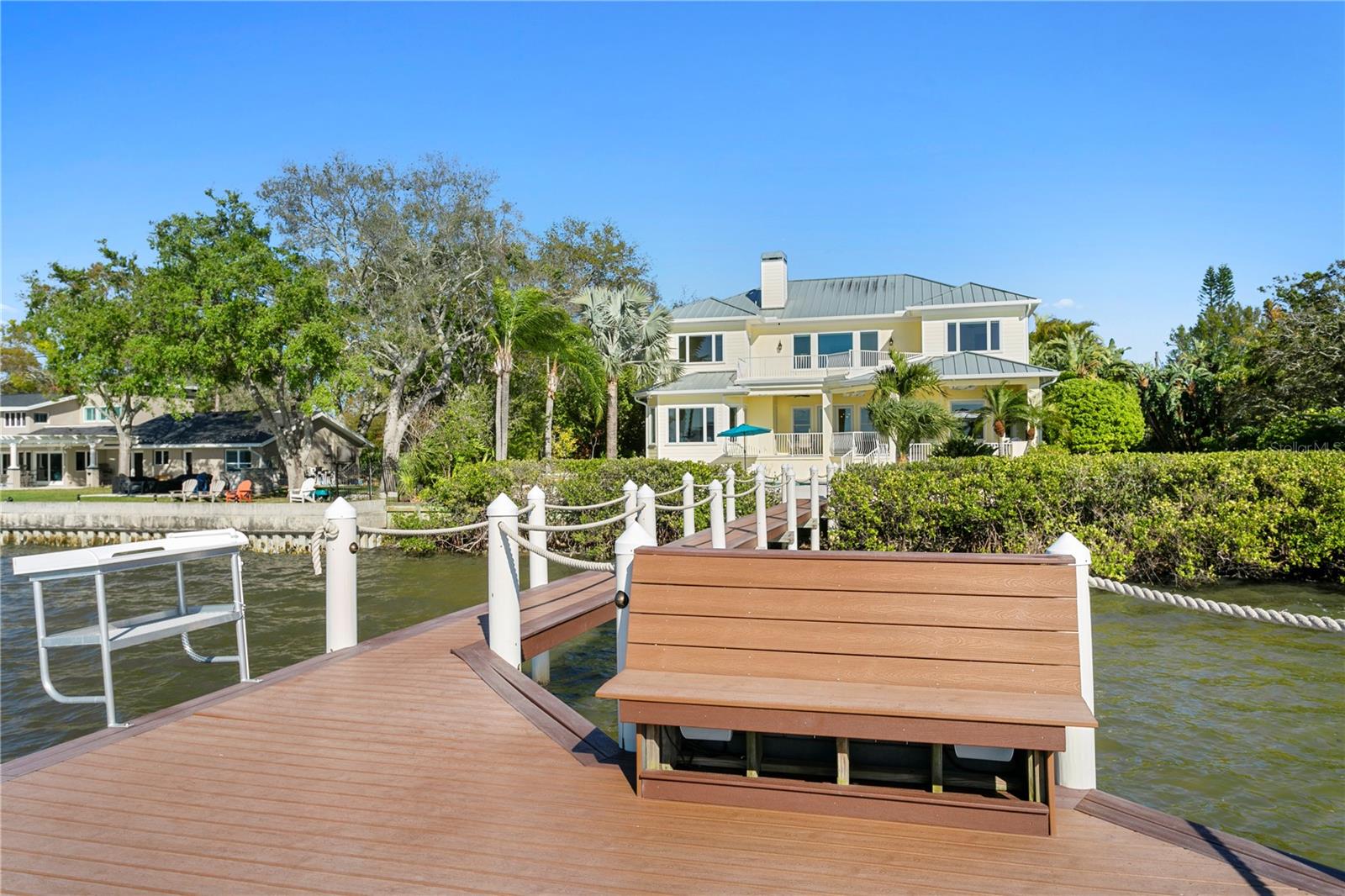 COUNTRY CLUB ADD TO OLDSMAR REV - Residential