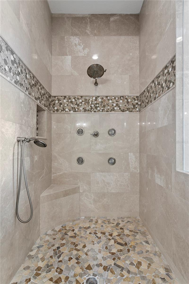 COUNTRY CLUB ADD TO OLDSMAR REV - Residential