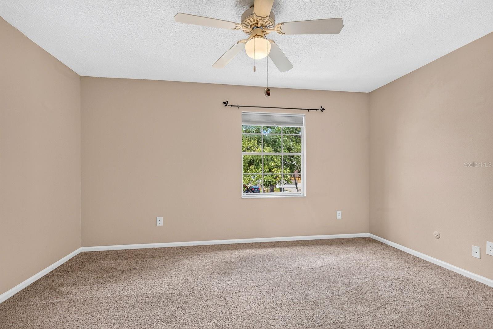 CENTRAL CORTEZ PLAZA - Residential