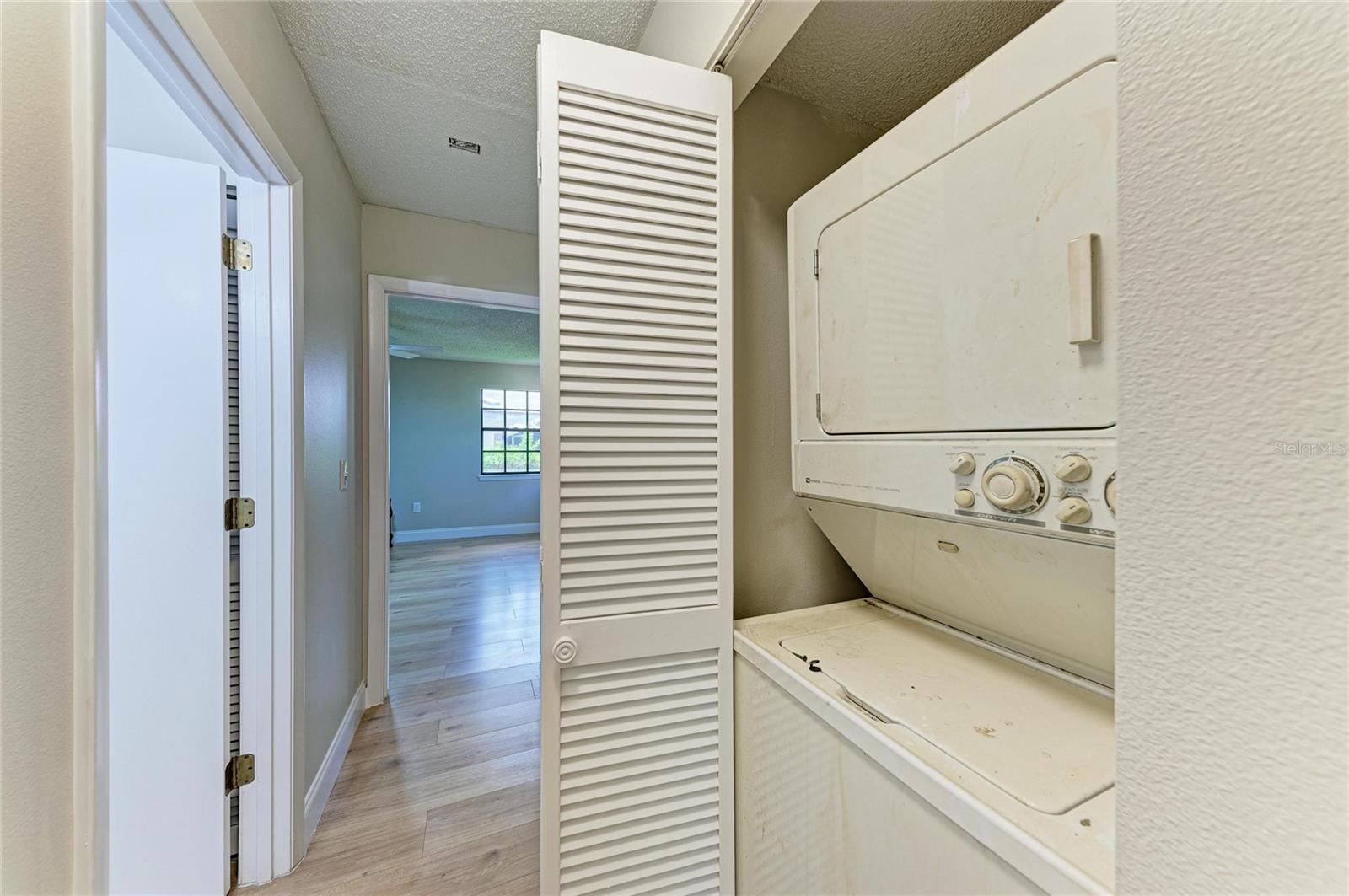 HUNTERS WALK - HAMLETS - Residential