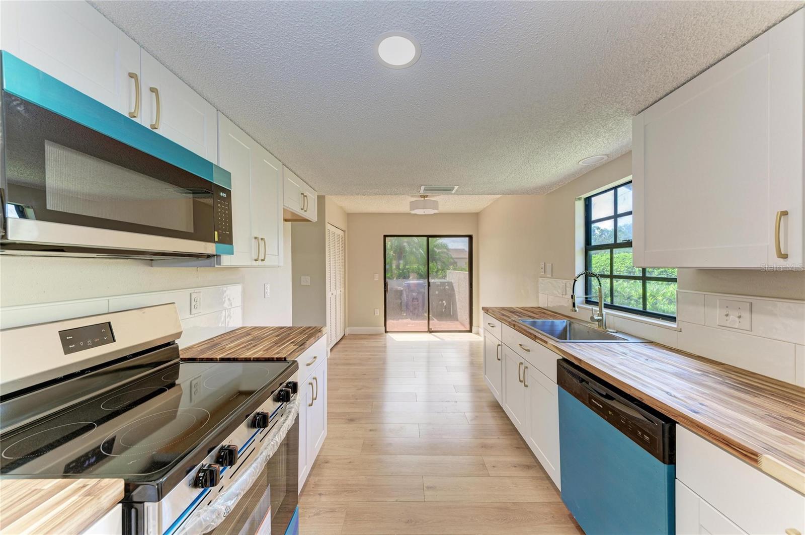 HUNTERS WALK - HAMLETS - Residential