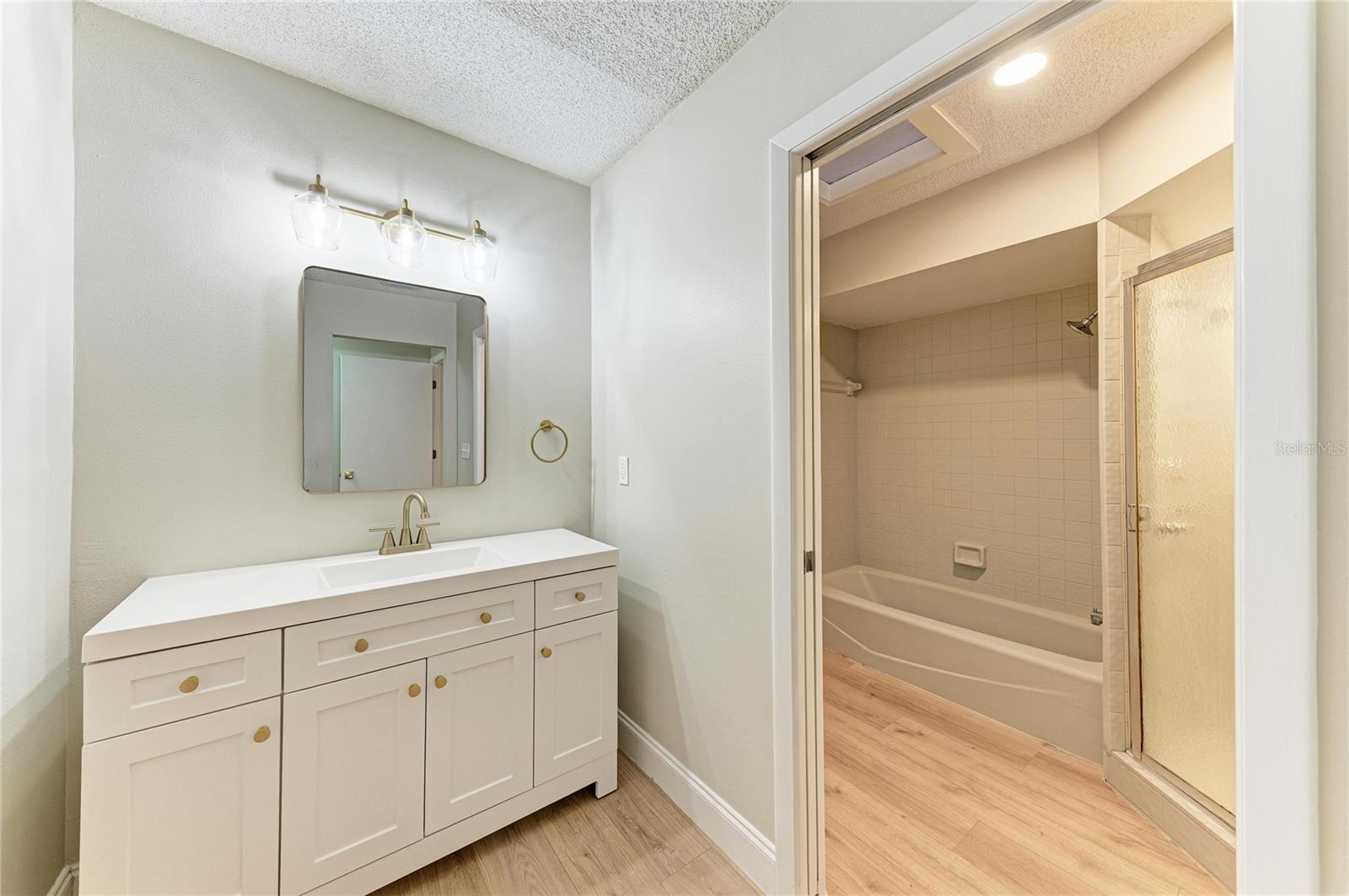 HUNTERS WALK - HAMLETS - Residential