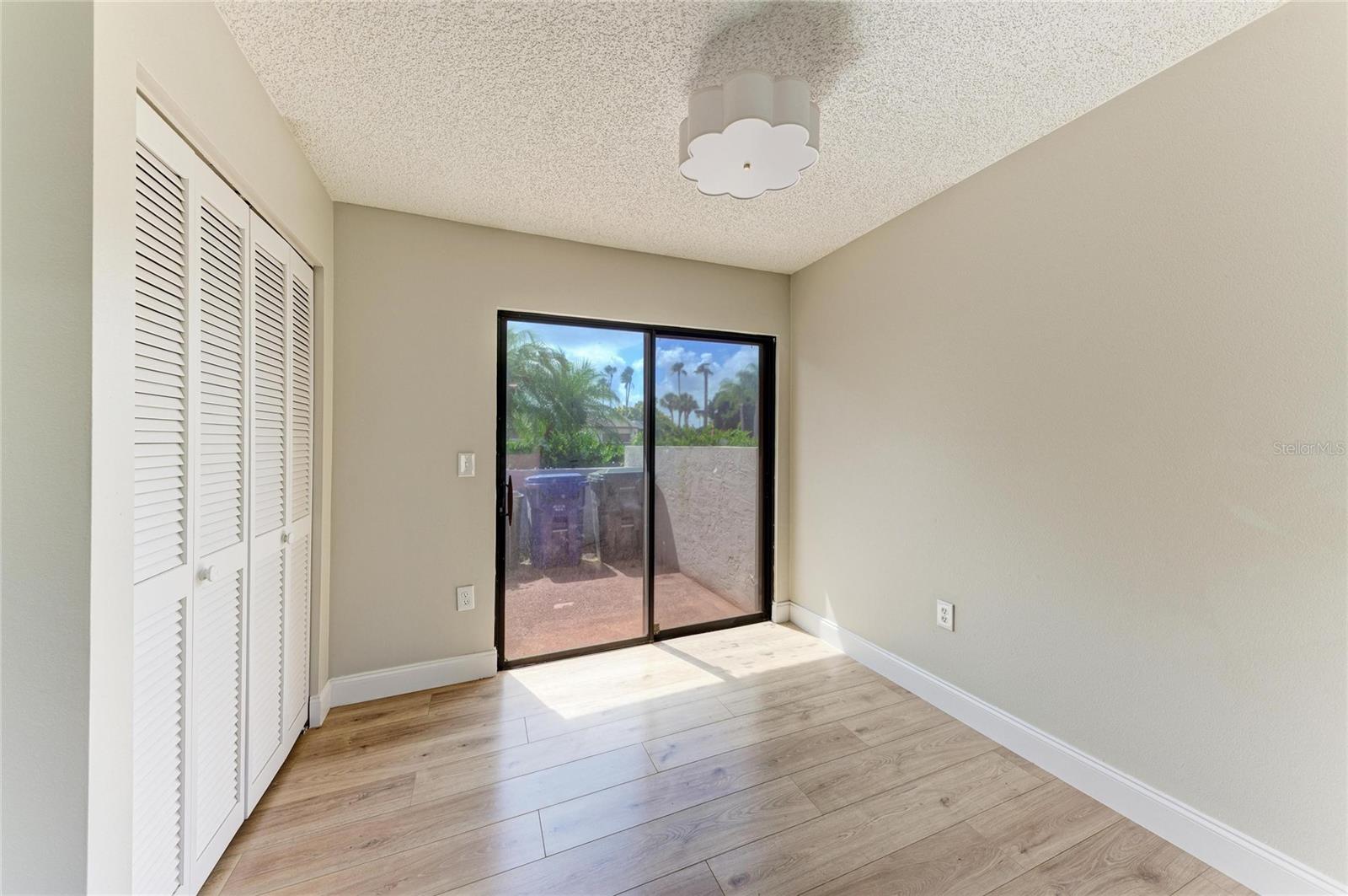 HUNTERS WALK - HAMLETS - Residential