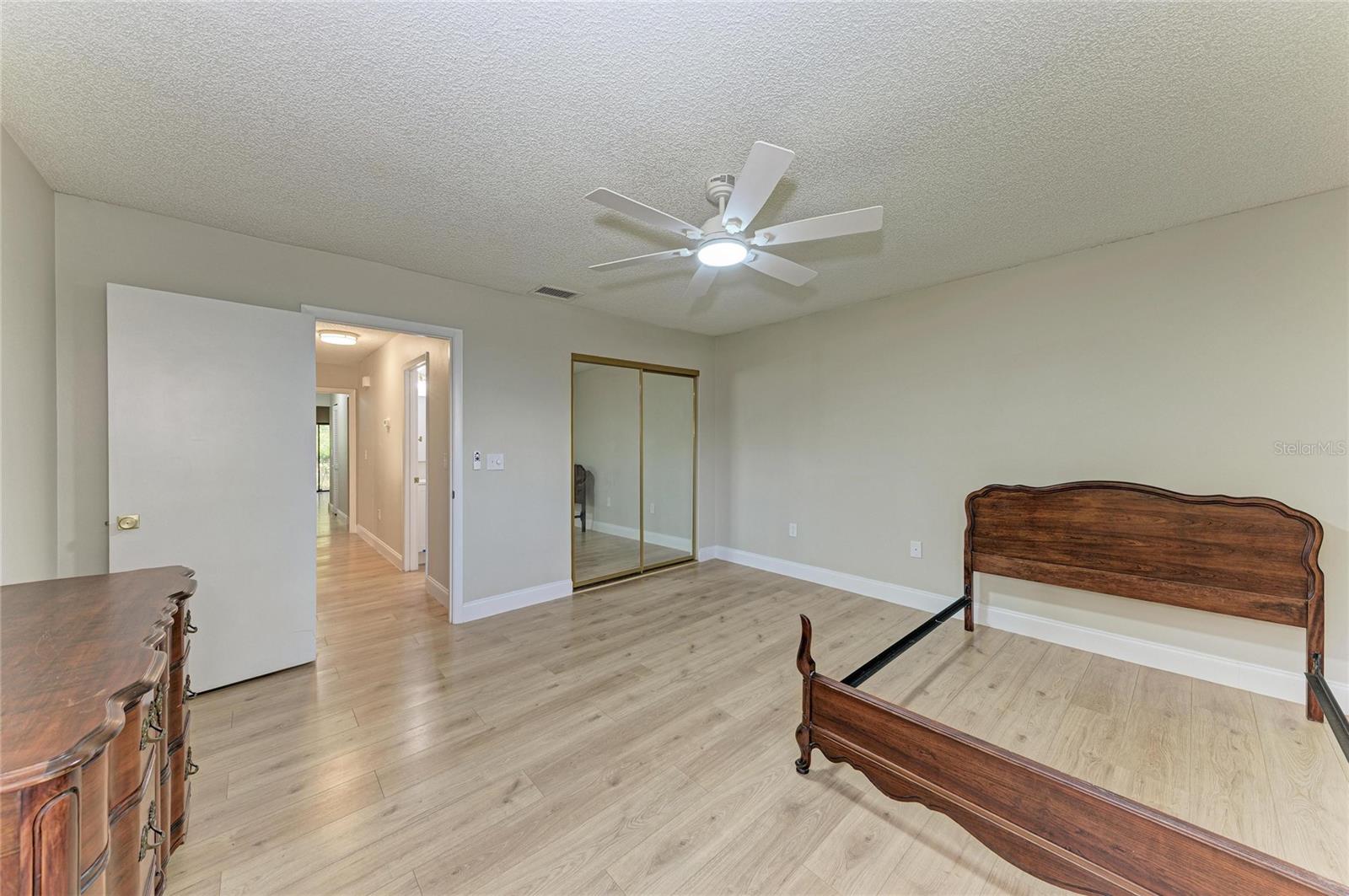 HUNTERS WALK - HAMLETS - Residential