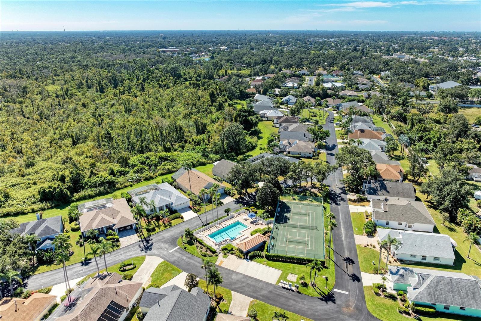 HUNTERS WALK - HAMLETS - Residential