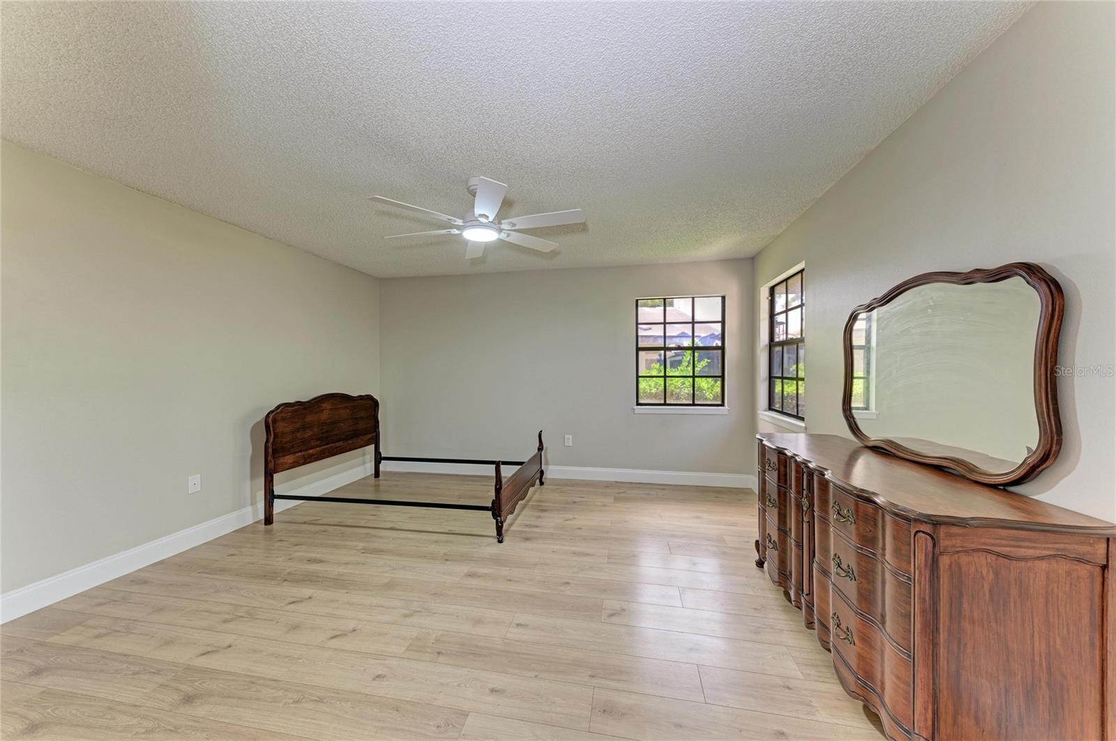 HUNTERS WALK - HAMLETS - Residential
