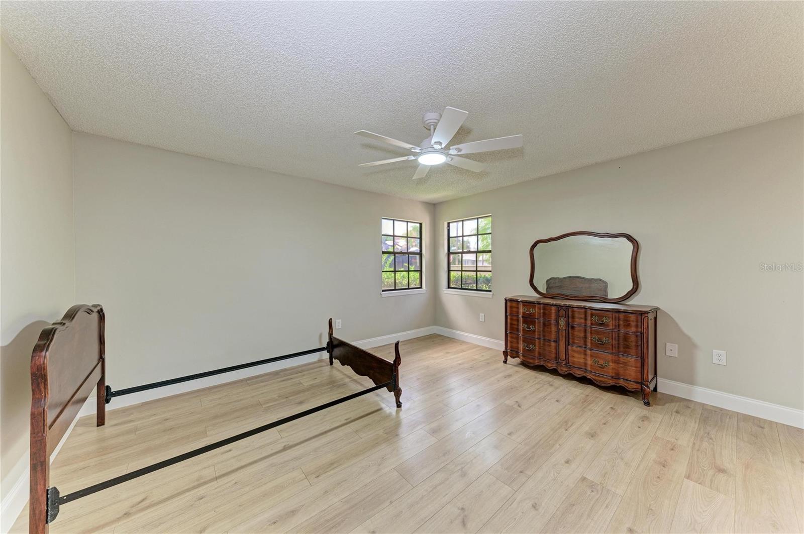 HUNTERS WALK - HAMLETS - Residential