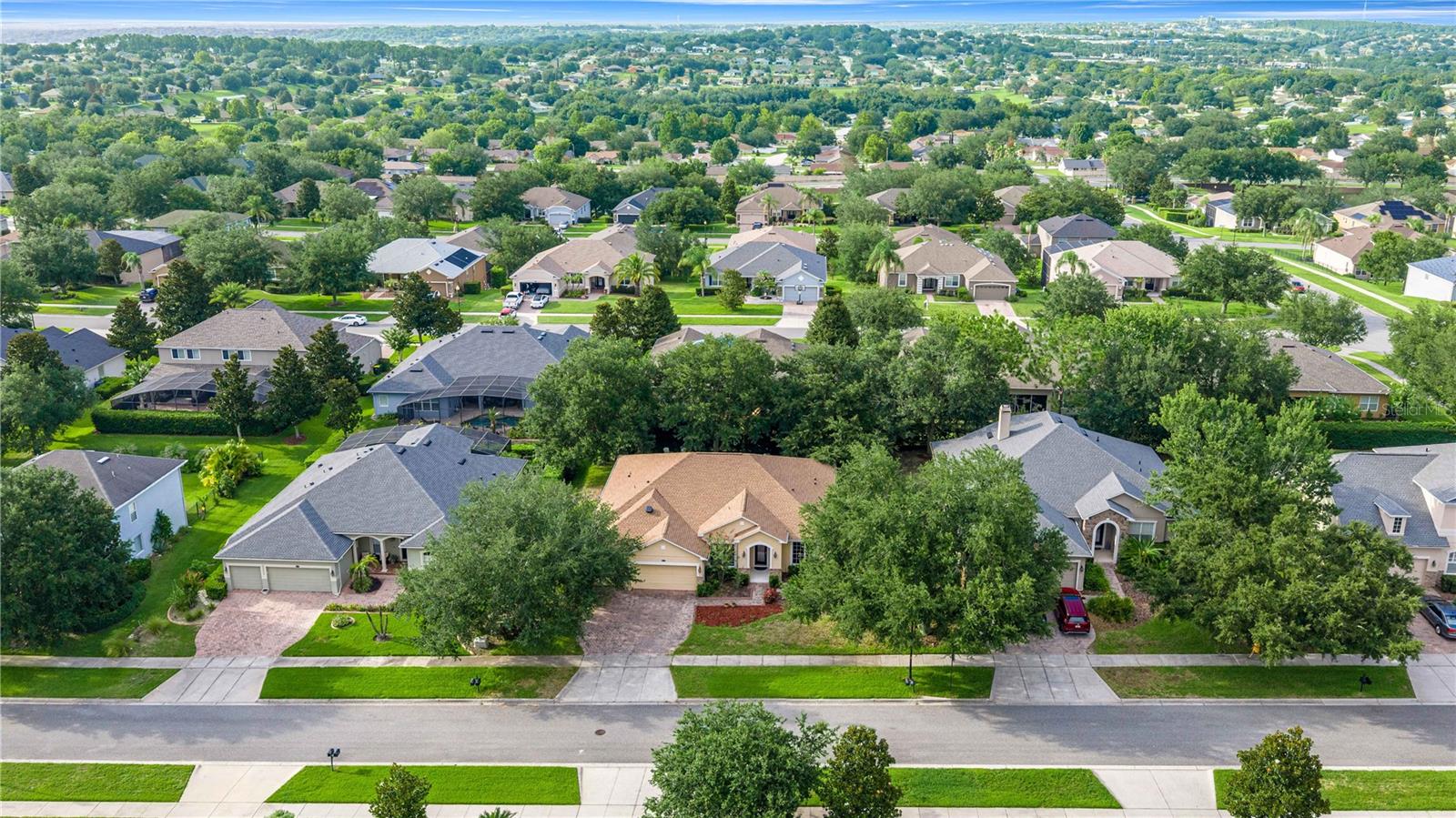 CLERMONT NOTTINGHAM AT LEGENDS - Residential