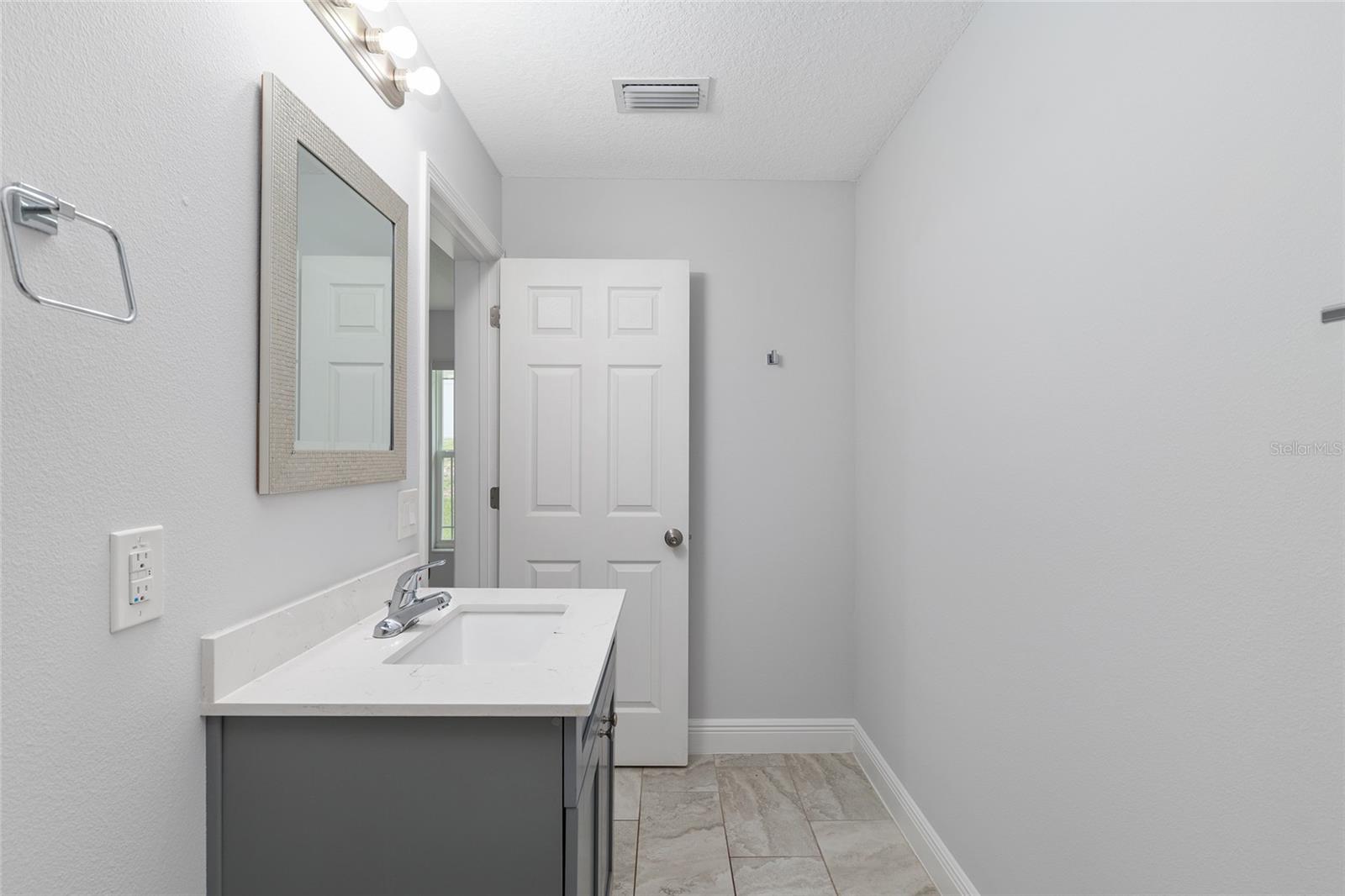 MARION OAKS UN 01 - Residential