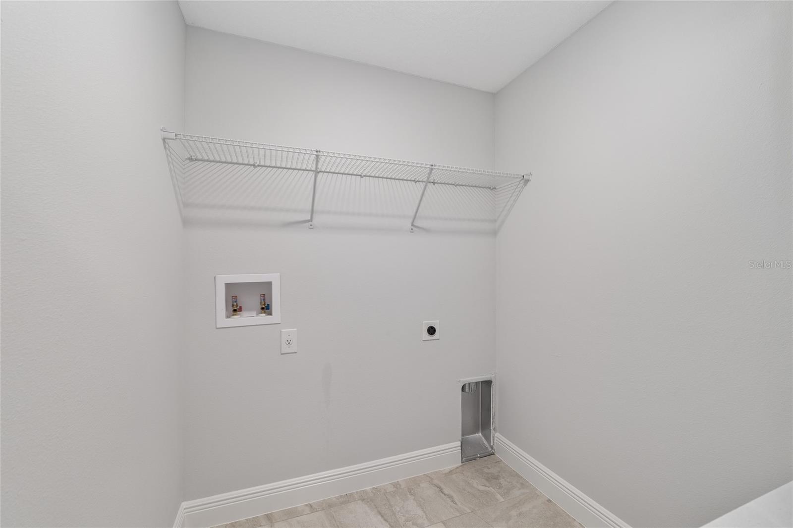 MARION OAKS UN 01 - Residential