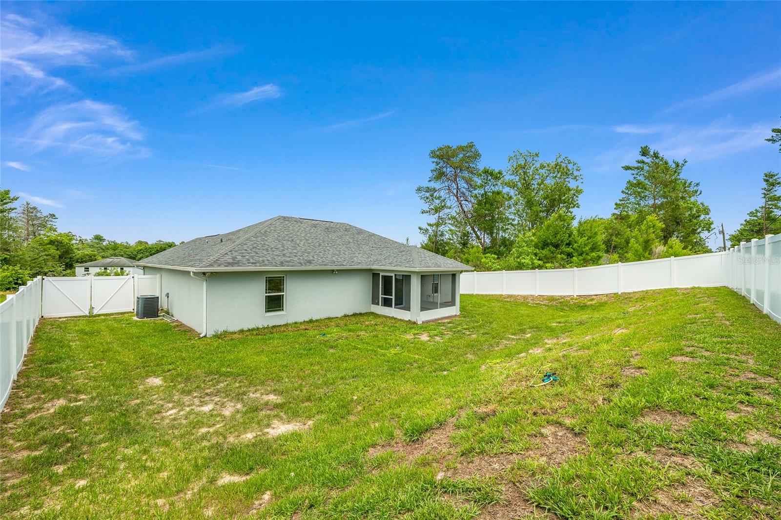 MARION OAKS UN 01 - Residential