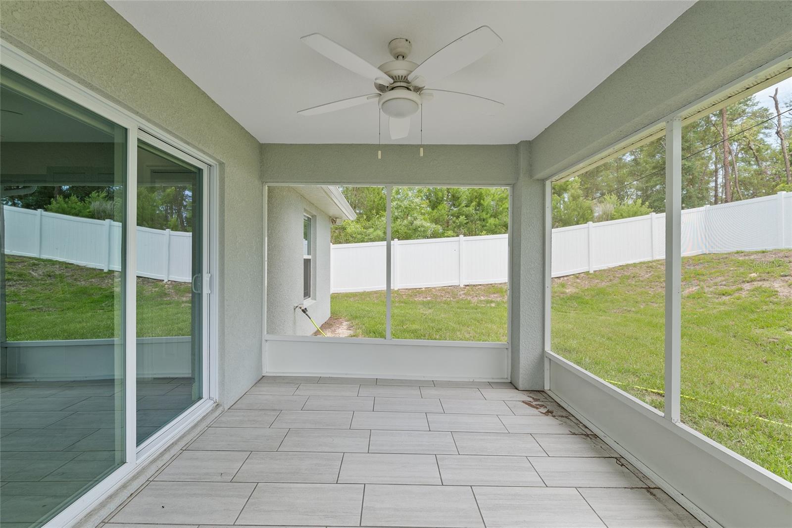 MARION OAKS UN 01 - Residential