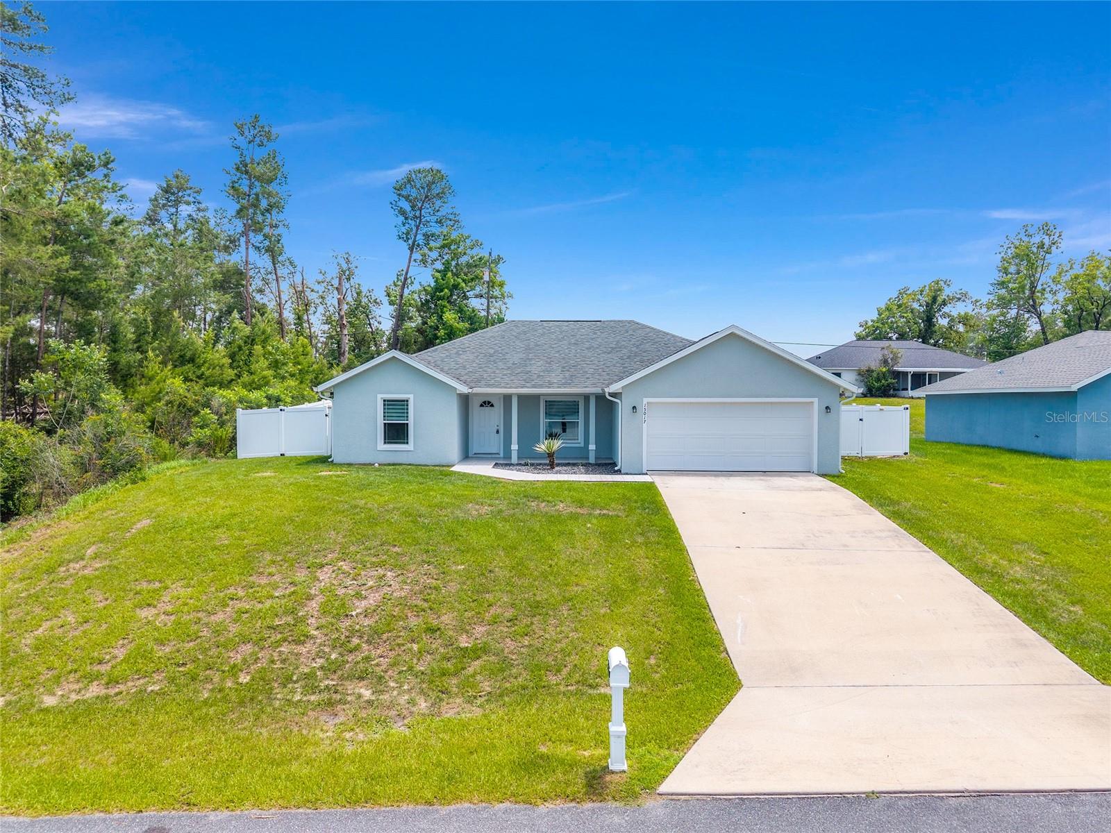 MARION OAKS UN 01 - Residential