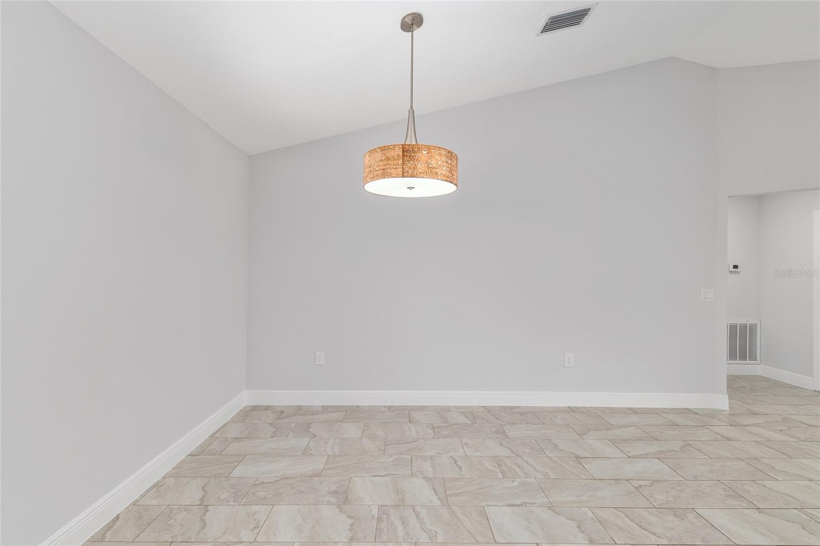 MARION OAKS UN 01 - Residential