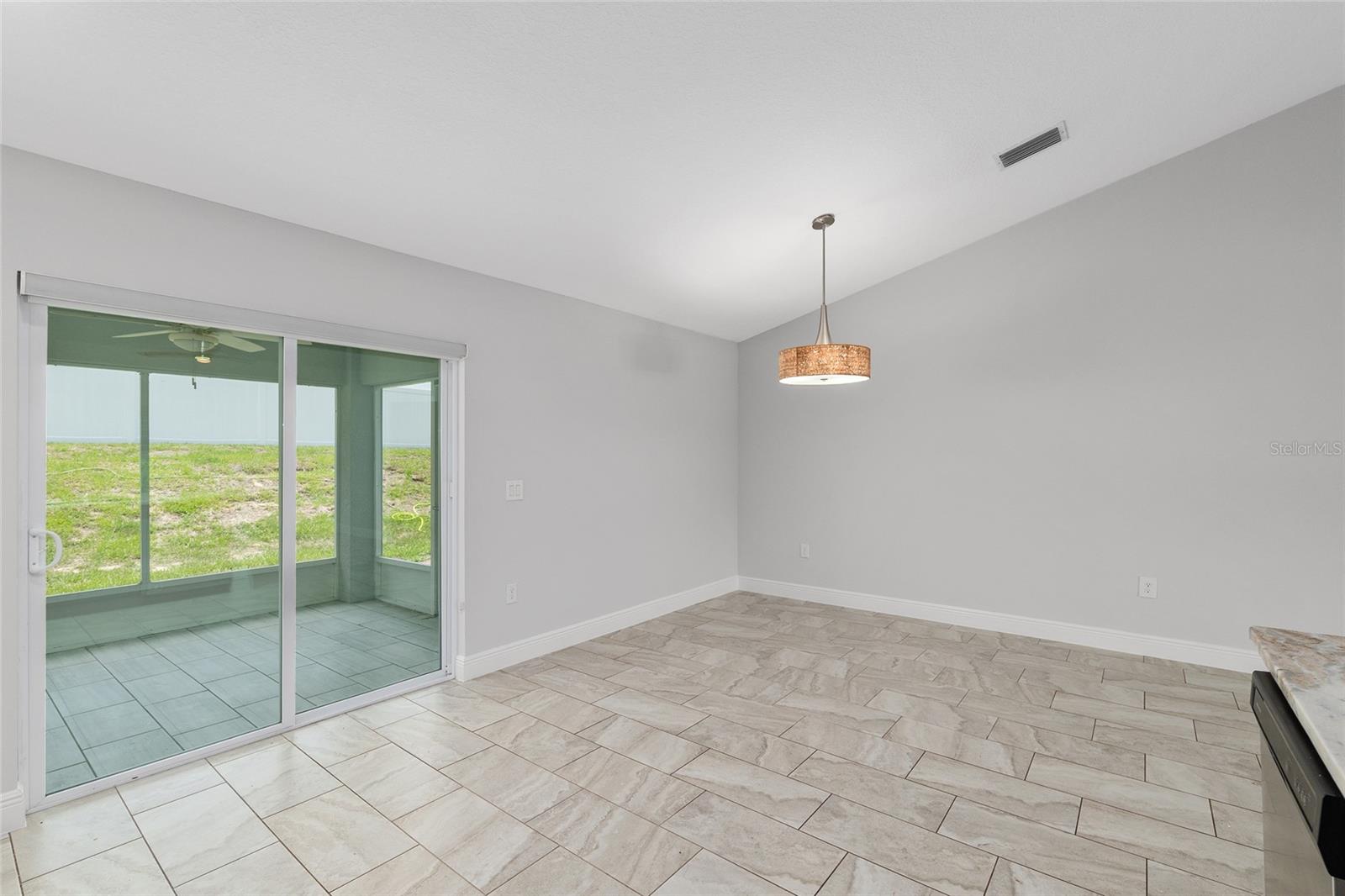 MARION OAKS UN 01 - Residential
