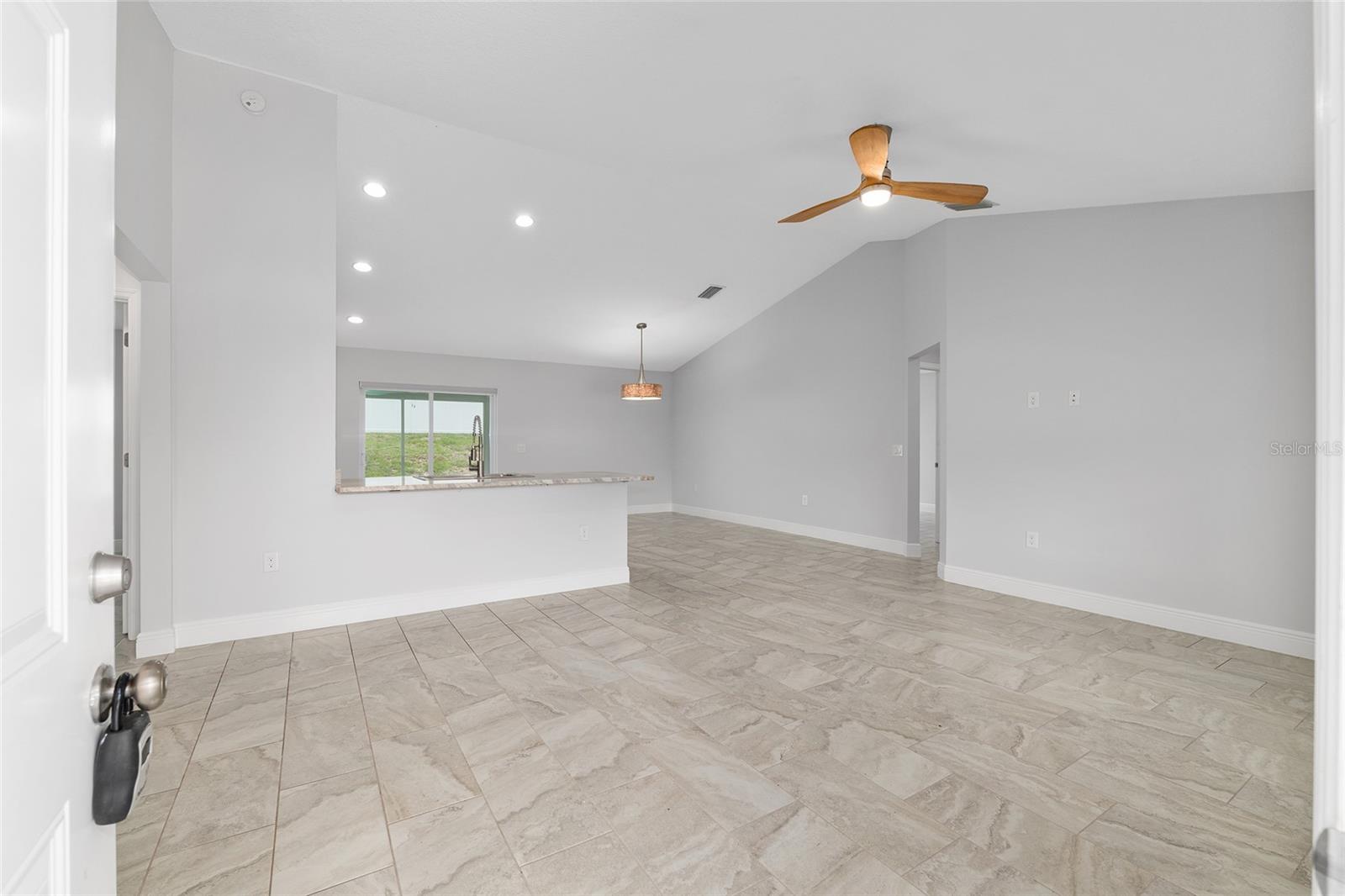 MARION OAKS UN 01 - Residential