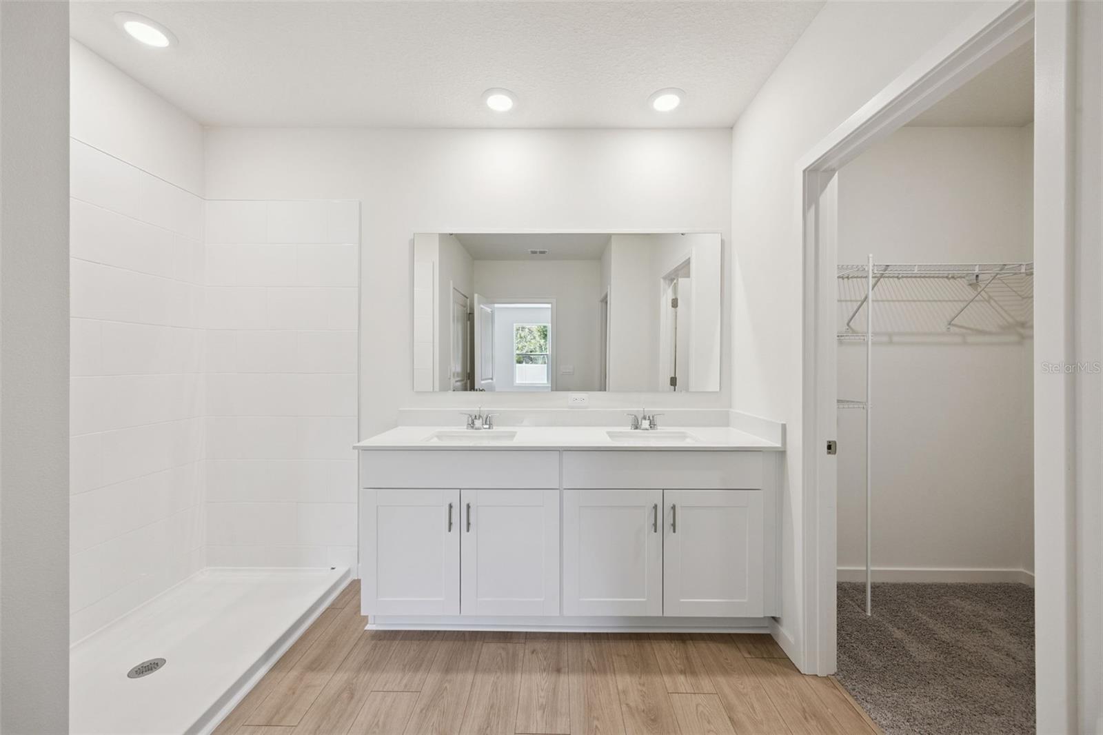 SAGEWOOD - Residential