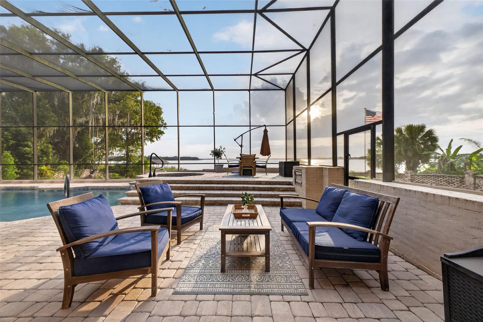 HACINDAS BON DEL PINOS - Residential