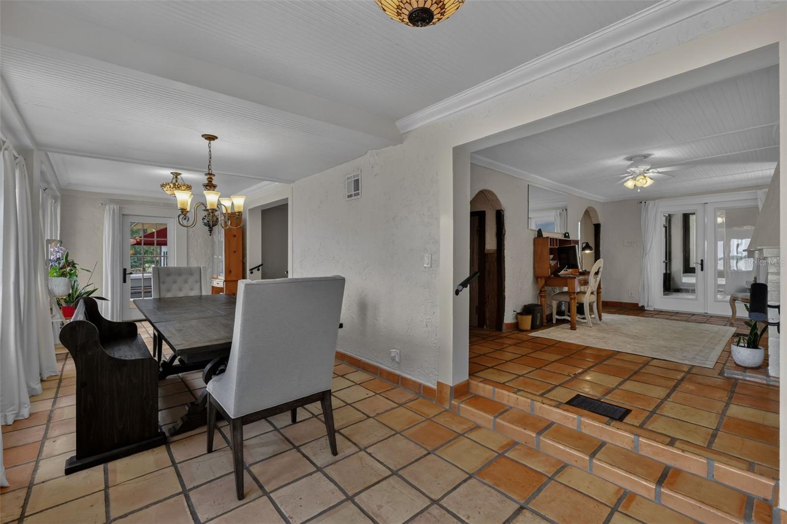 HACINDAS BON DEL PINOS - Residential