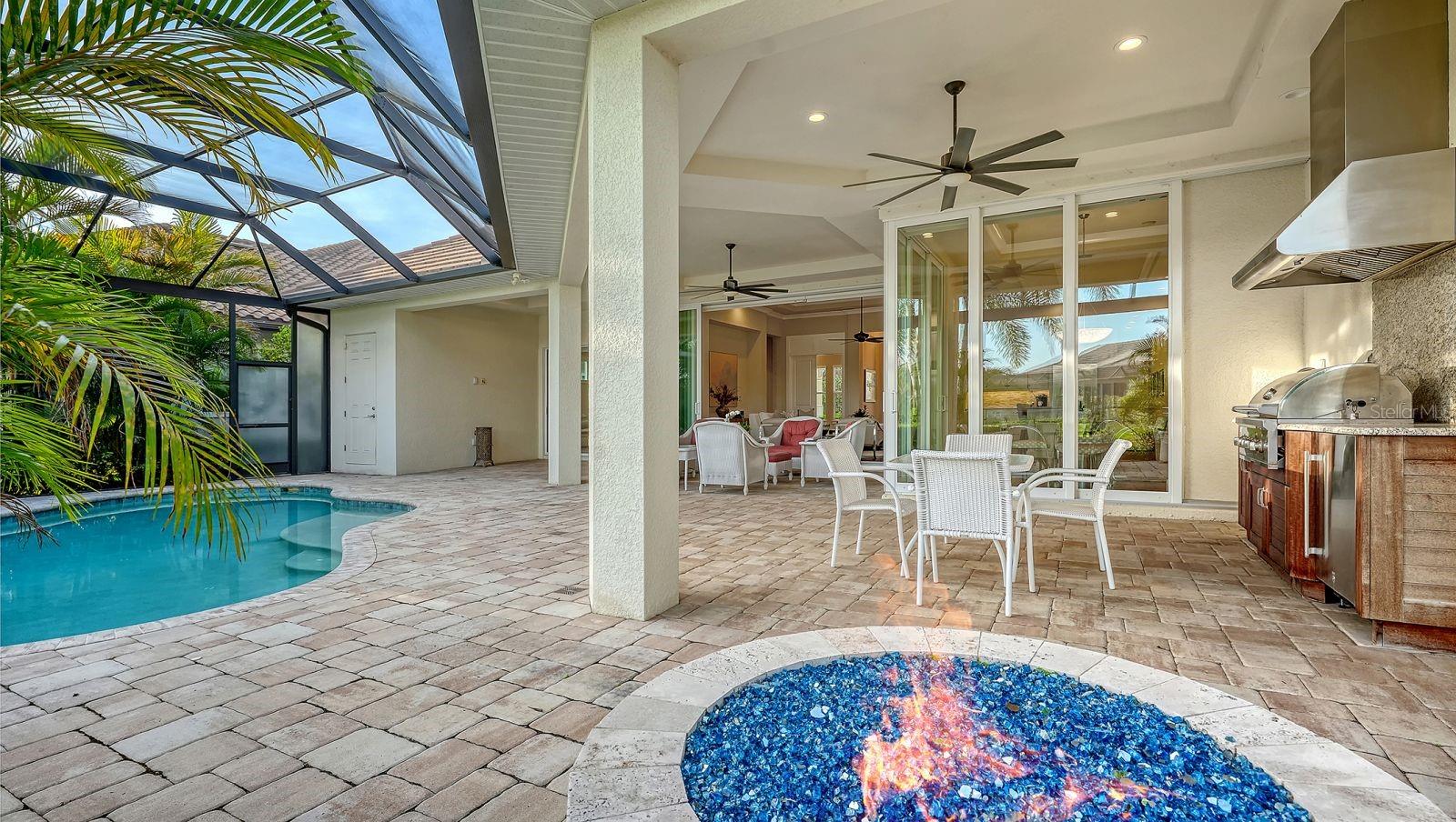 COUNTRY CLUB EAST AT LAKEWD RNCH YY1-4 - Residential
