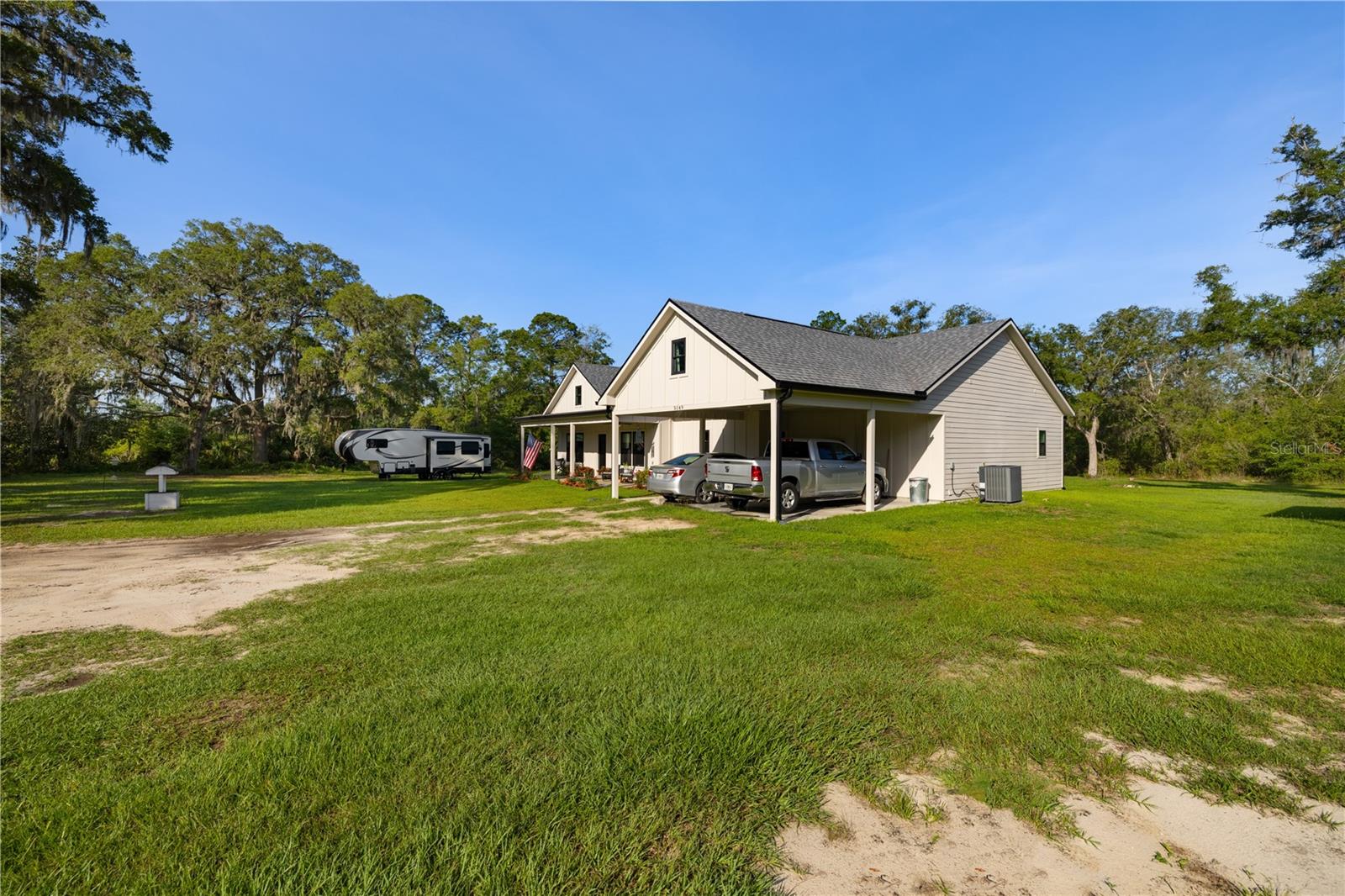 LAKE BUTLER - Residential