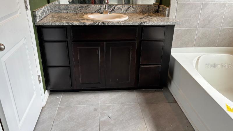 SOUTHERN OAKS PH I & II - Residential