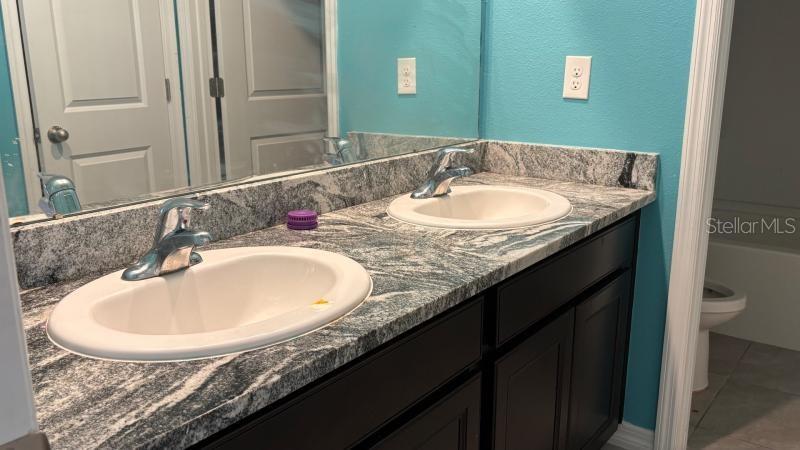 SOUTHERN OAKS PH I & II - Residential