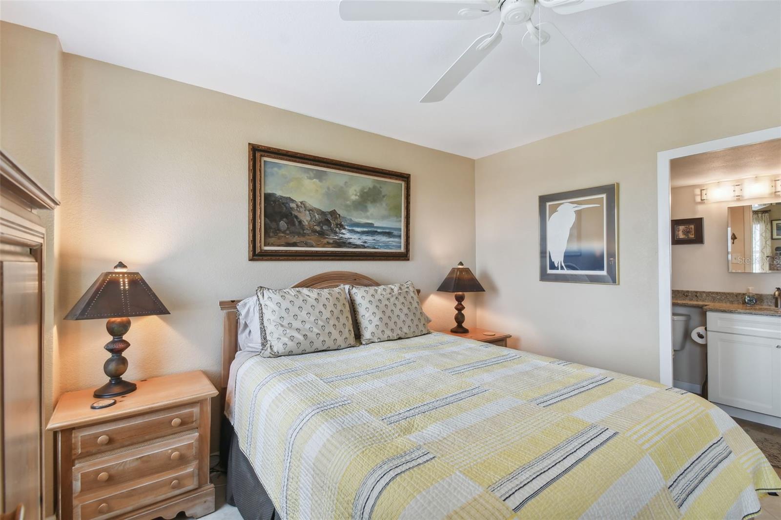 PARADISE ISLAND TOWERS CONDO - Residential