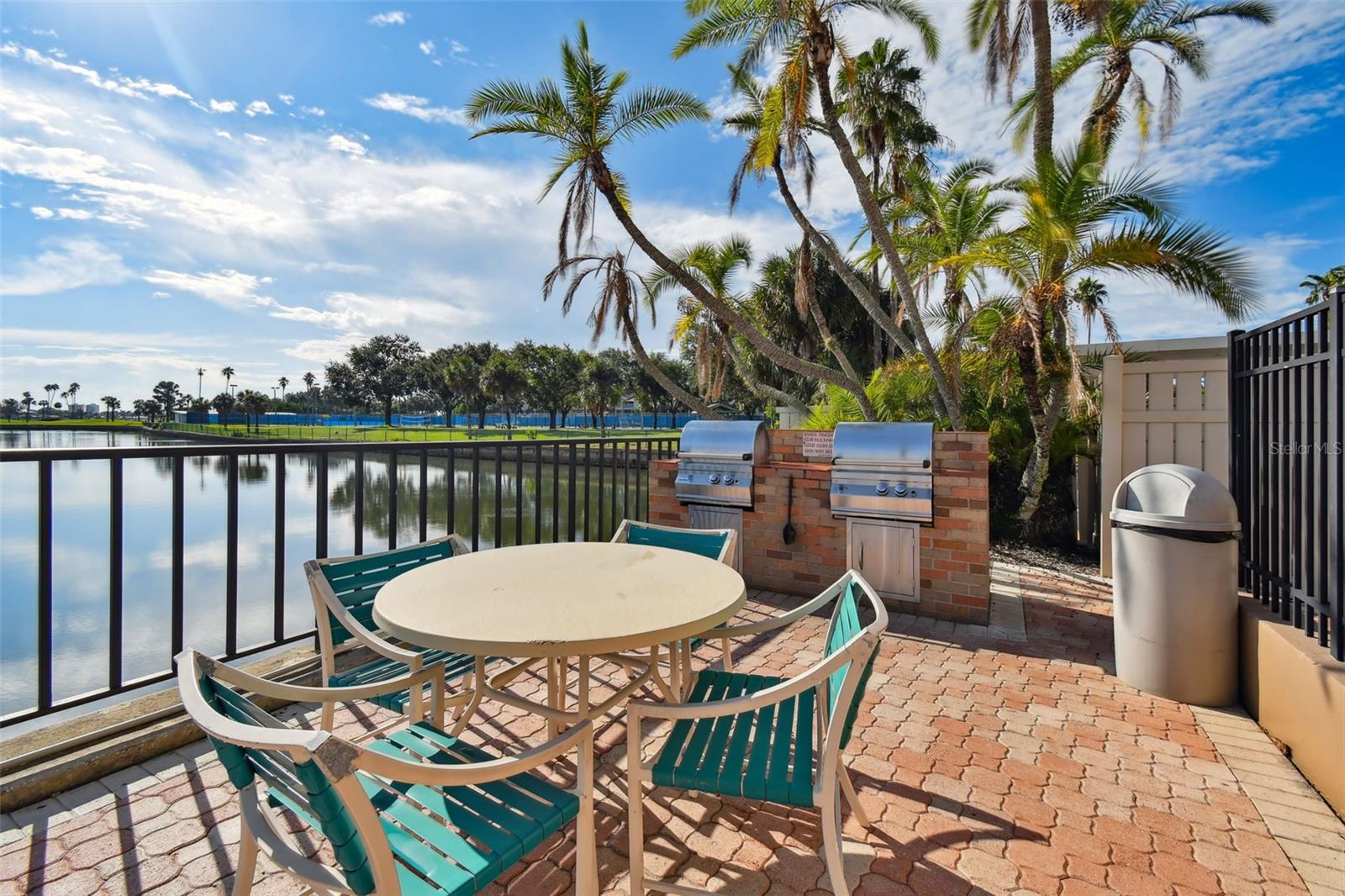PARADISE ISLAND TOWERS CONDO - Residential
