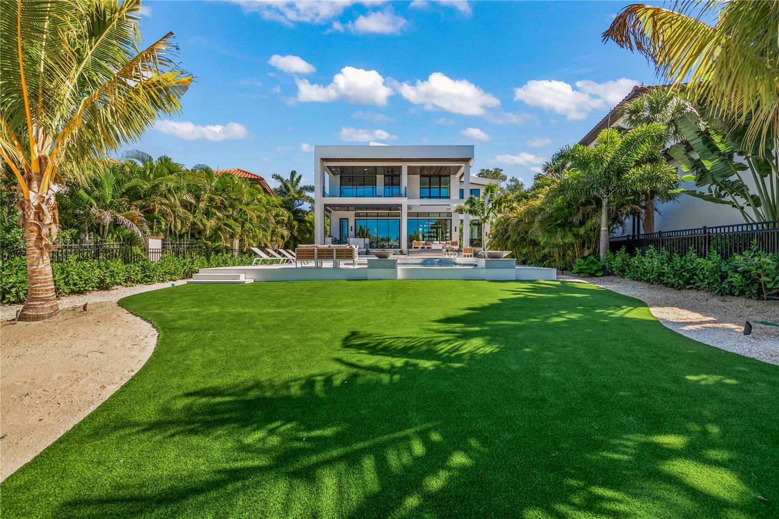 SIESTA REV RESUB - Residential