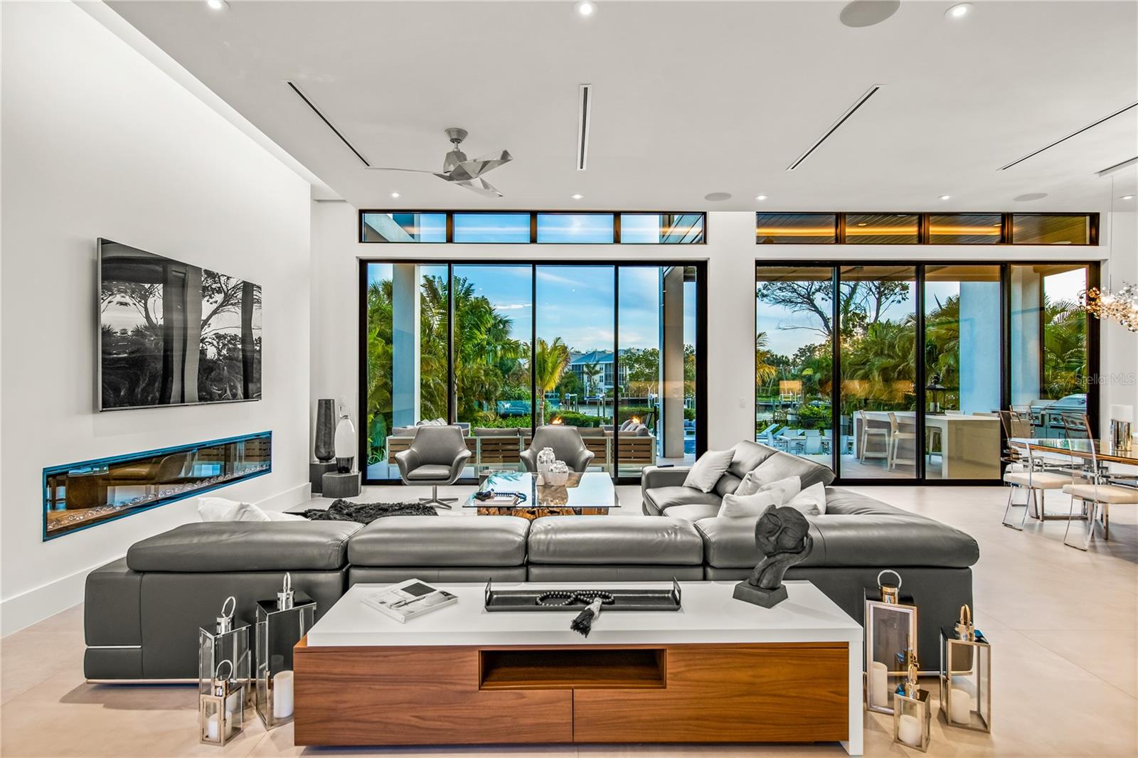 SIESTA REV RESUB - Residential