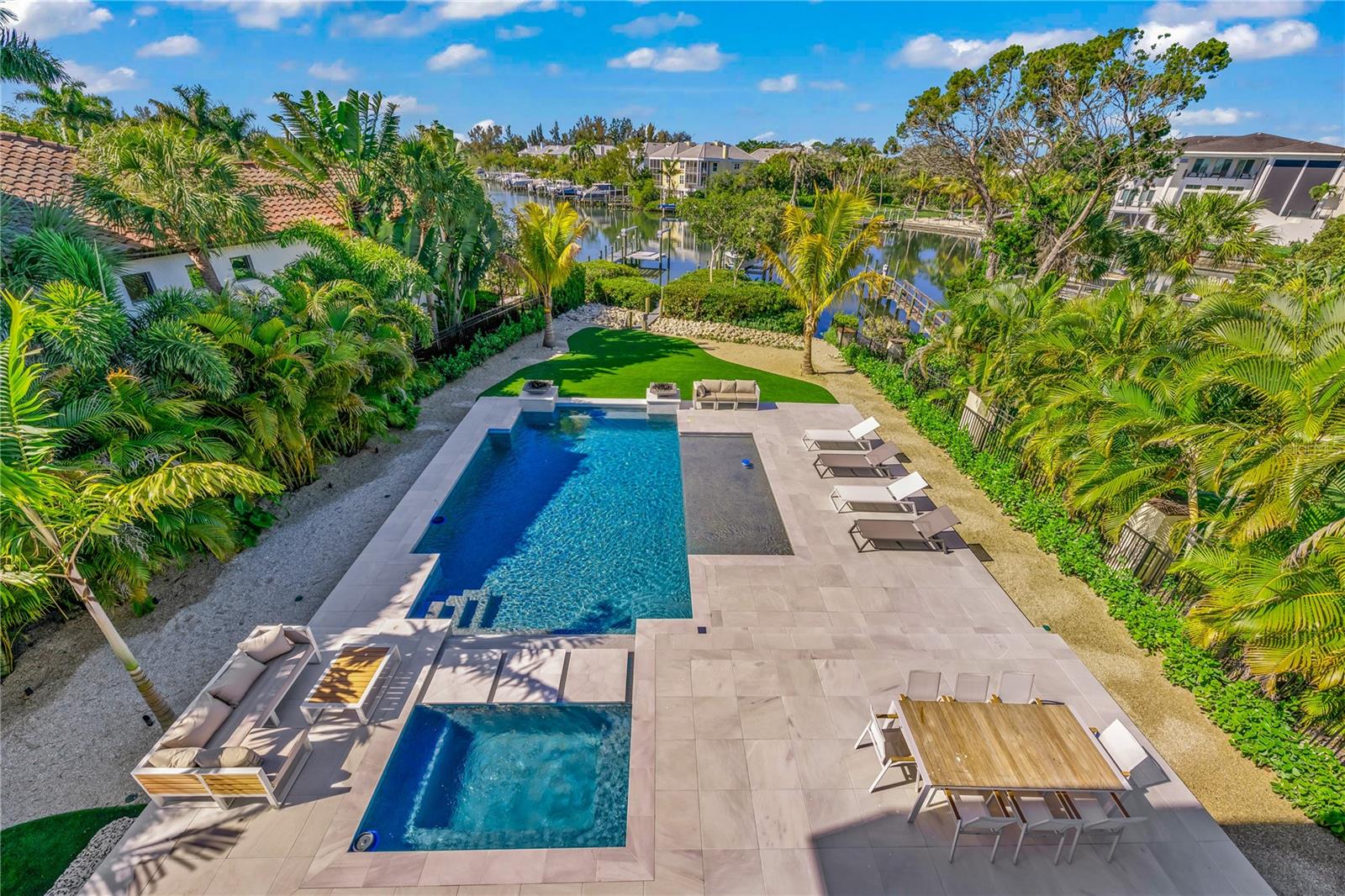 SIESTA REV RESUB - Residential
