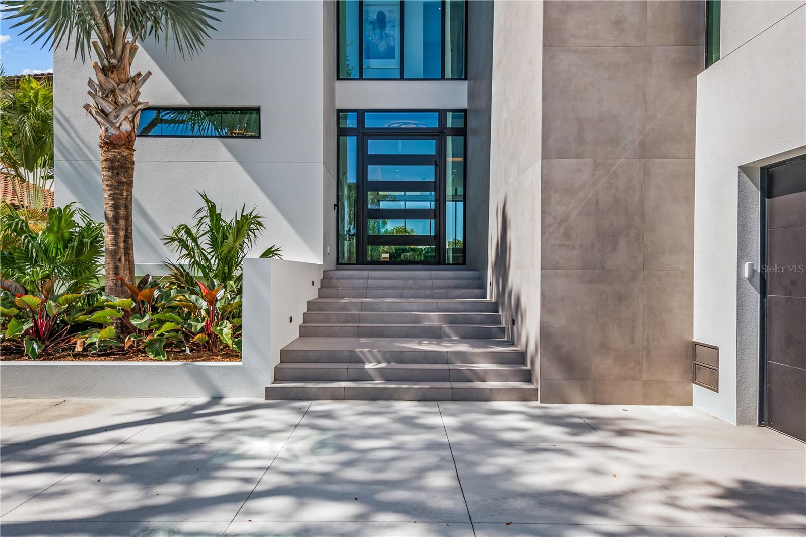 SIESTA REV RESUB - Residential