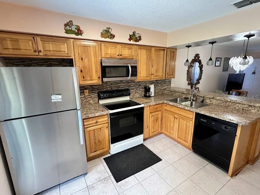SUNNYBROOK CONDO 1 - Residential