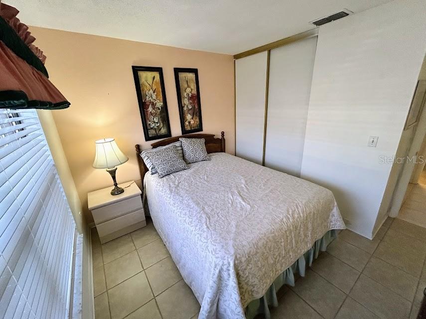 SUNNYBROOK CONDO 1 - Residential