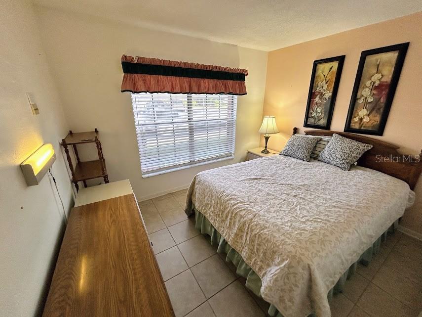 SUNNYBROOK CONDO 1 - Residential